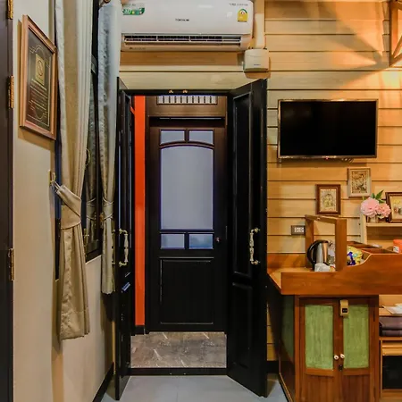 De Phanakron Boutique Hotel-2